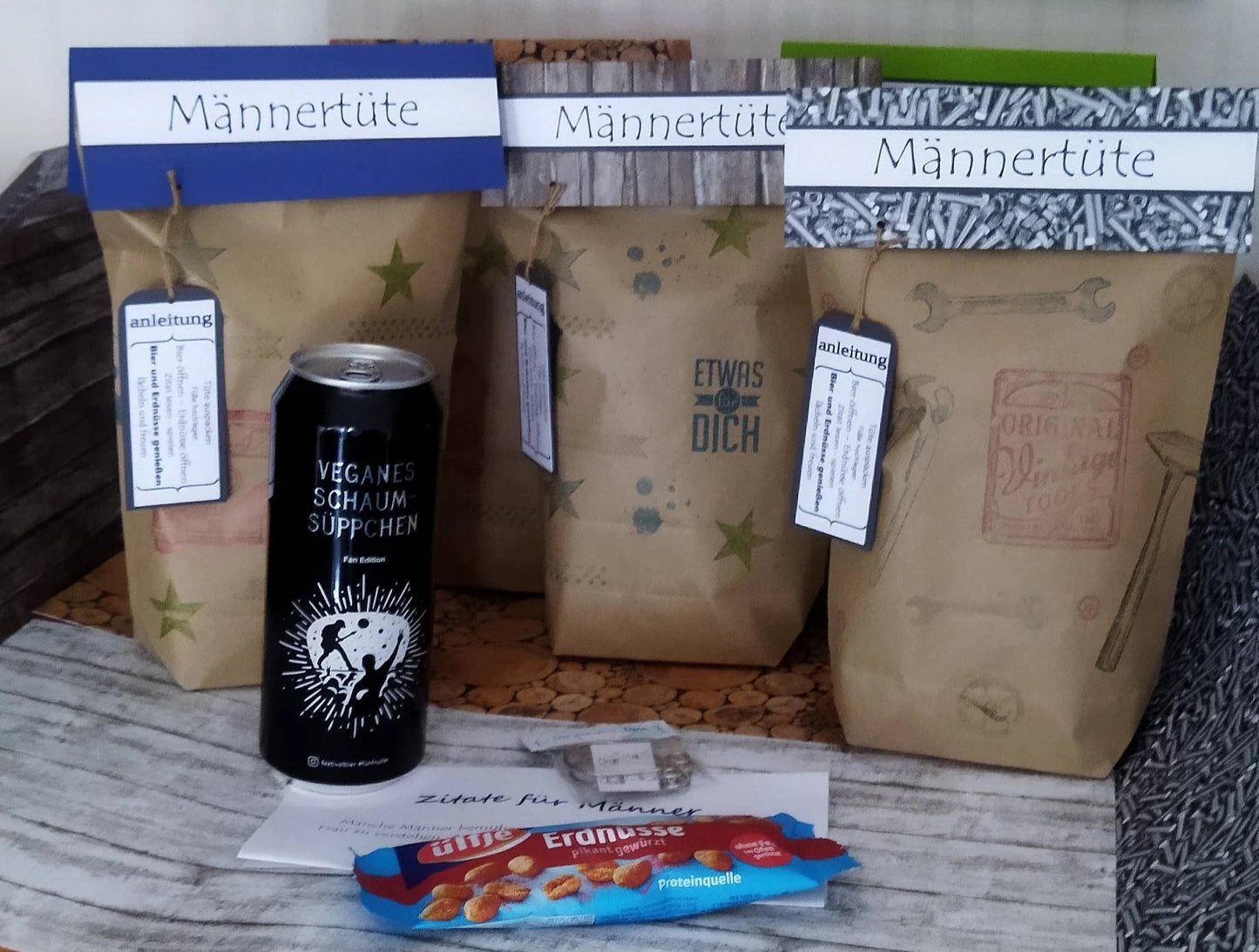 Männertüte – Auszeittüte für Männer mit Bier, Erdnüssen & Geduldspiel