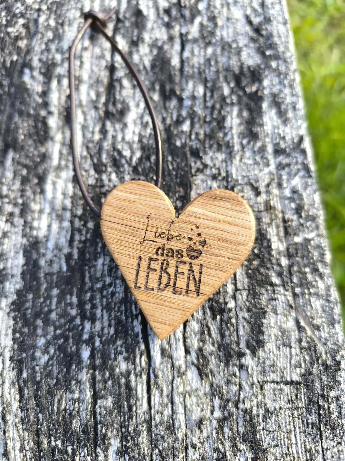 Mutmacher Eichenholz Herz mit Lasergravur – Handgefertigtes Geschenk