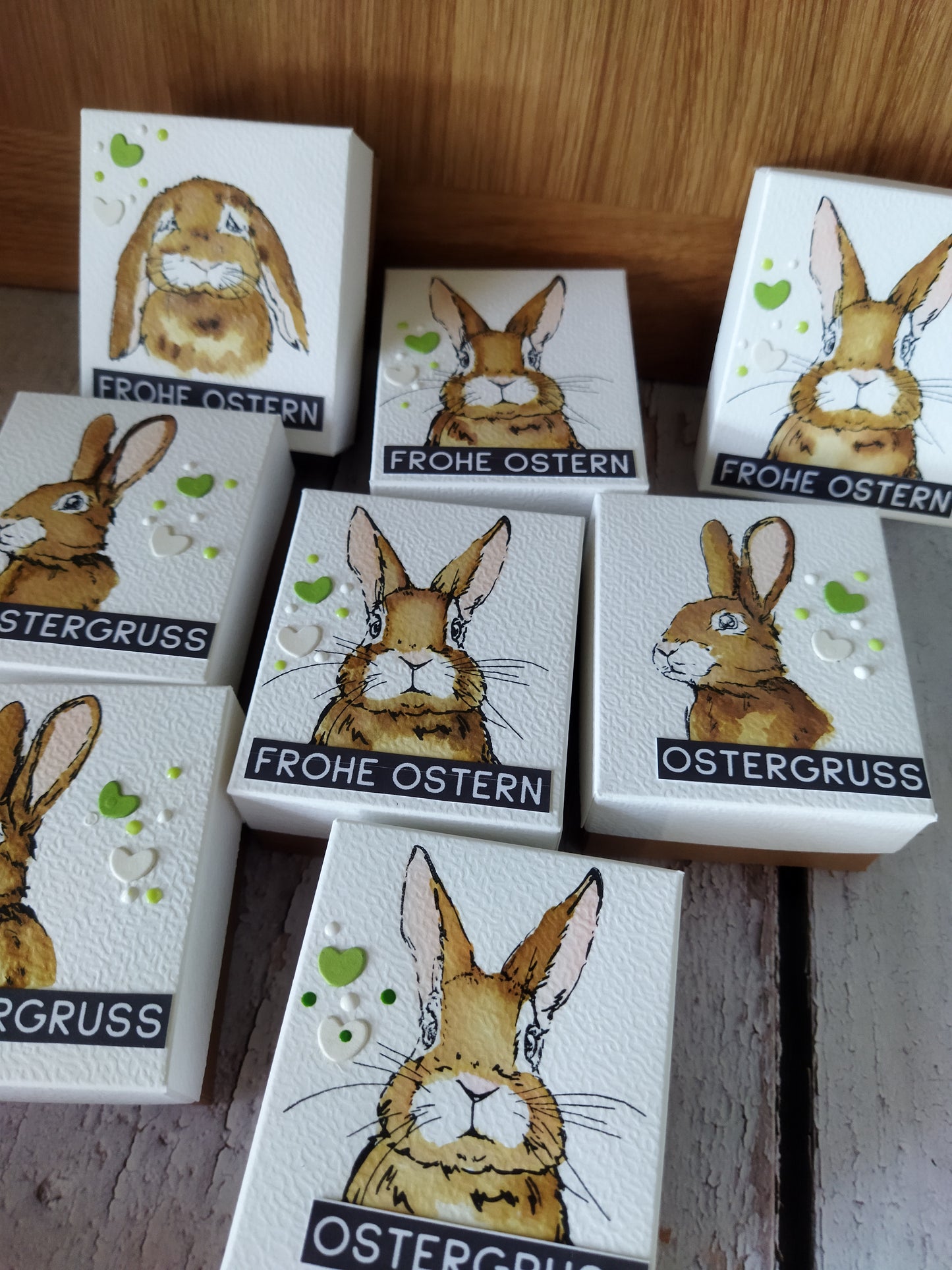 Osterschachtel mit Hasen – Handgestempelte Geschenkbox als Ostergeschenk & Mitbringsel
