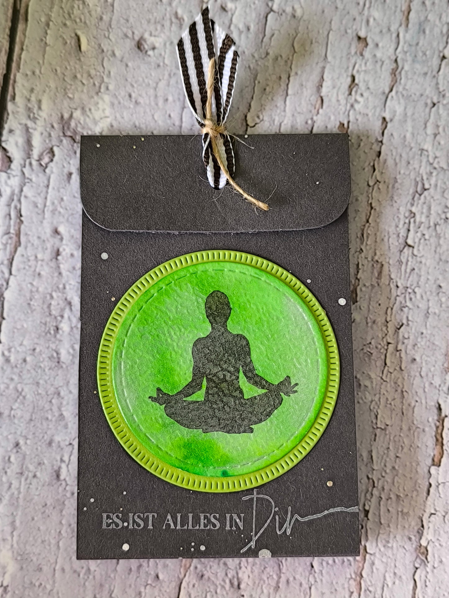 Teebeutel Geschenk – Handgemachte Yoga & Wellness Verpackung als Aufmerksamkeit